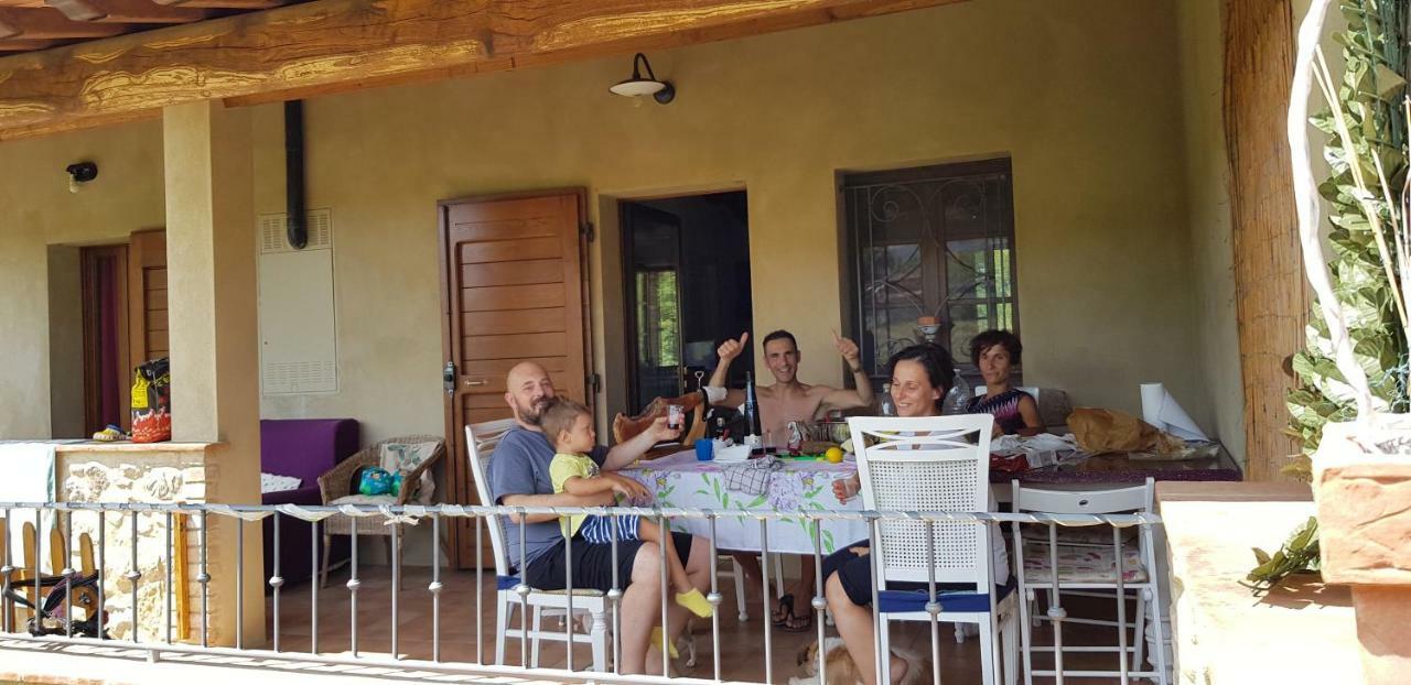 Borgo Da Vinci Vendégház Volterra Kültér fotó
